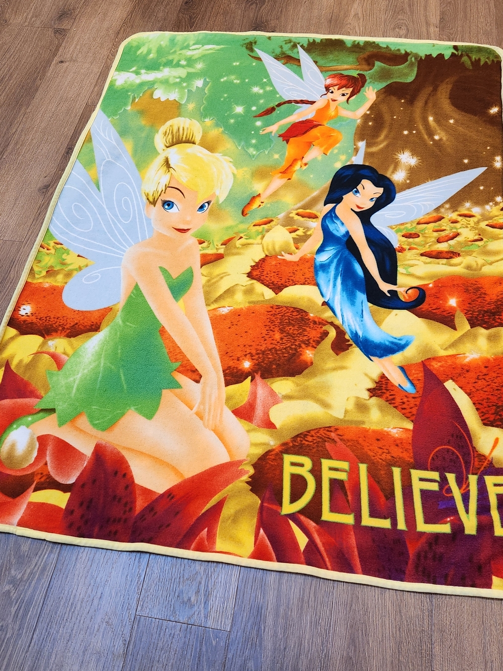 Disney Fairies Tinkerbell & Friends Believe Sunflower Forest Reversible Throw
